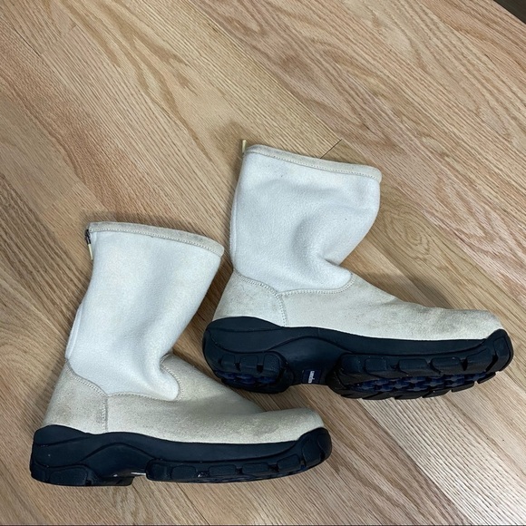 Lands End White Faux Shearling Lined Boots 6B - Picture 2 of 7